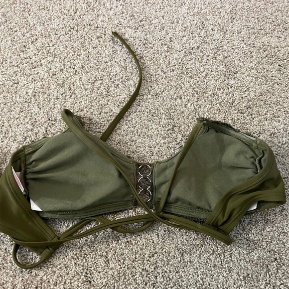 Green Exhilaration Bathing Suit Top - Picture 2 of 2